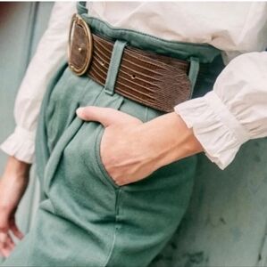 Sezane paper bag waist green trouser pants women’s size 36 FR or us 4 straight